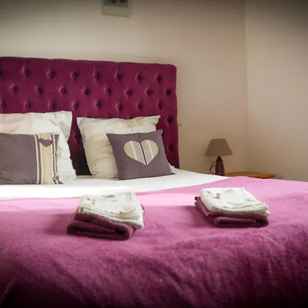 Panzió D'hotes Sous Les Grands Chenes Saint-Étienne-de-Corcoué