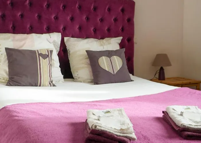 D'hôtes Sous Les Grands Chênes