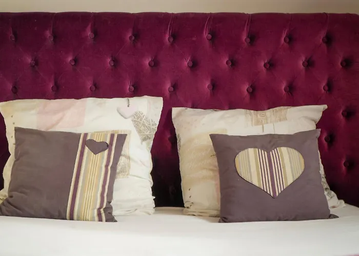 D'hôtes Sous Les Grands Chênes *